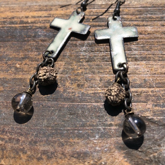 Cross Quartz Earrings - Picture 7 of 7